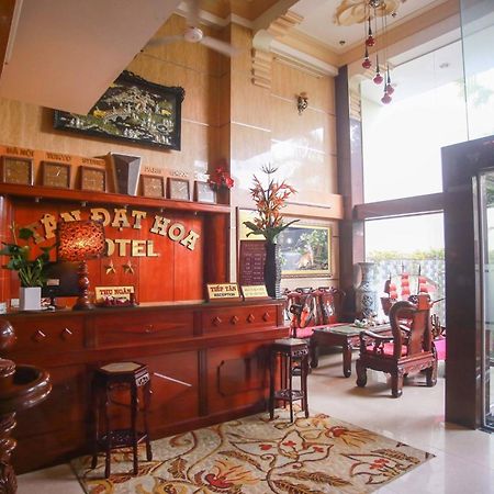 Tan Dat Hoa Hotel & Massage Ho Chi Minh-staden Exteriör bild