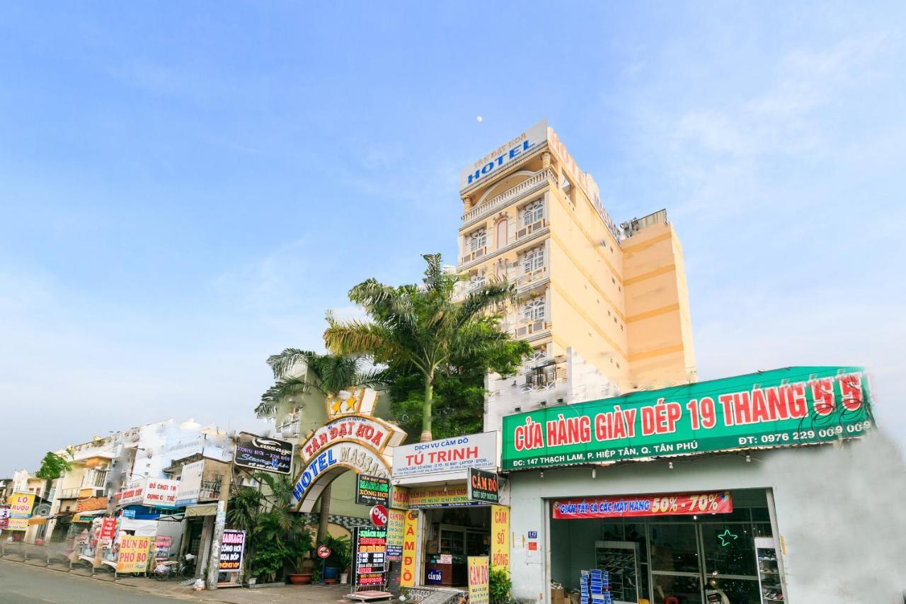 Tan Dat Hoa Hotel & Massage Ho Chi Minh-staden Exteriör bild