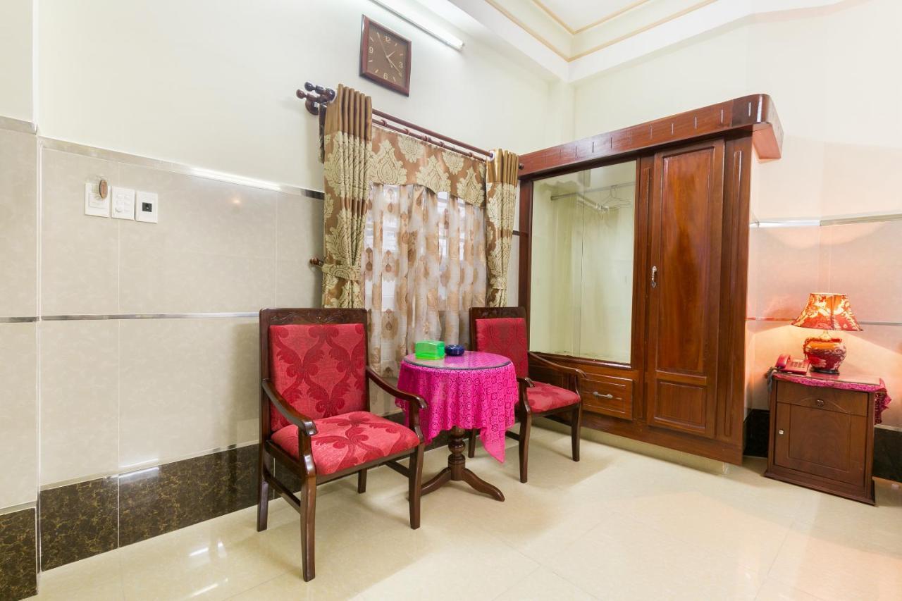 Tan Dat Hoa Hotel & Massage Ho Chi Minh-staden Exteriör bild